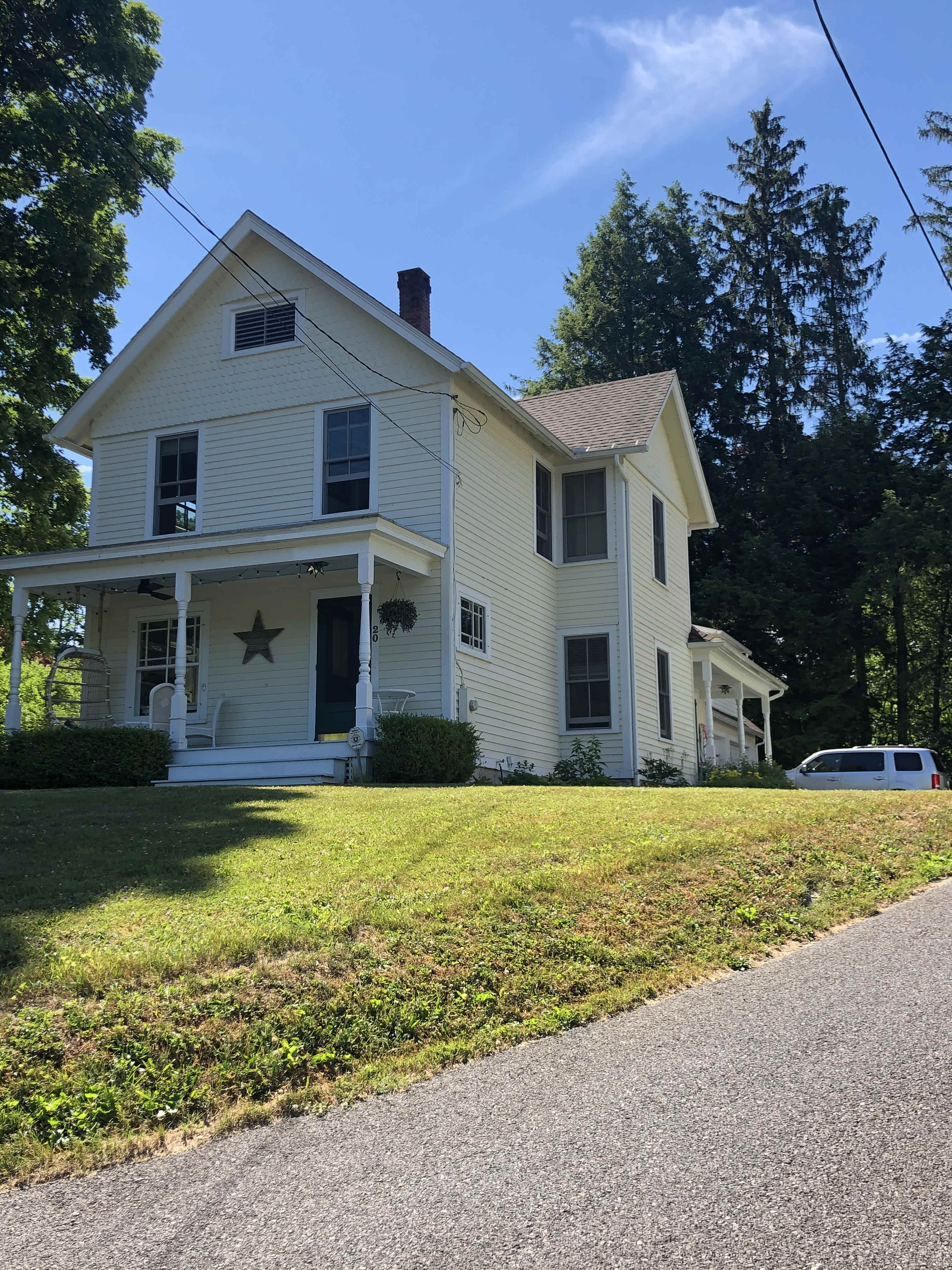 Building photograph for 20 ETHAN ALLEN STREET